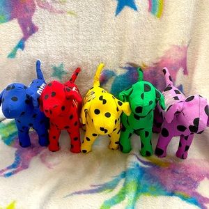 Victoria’s Secret pink dog